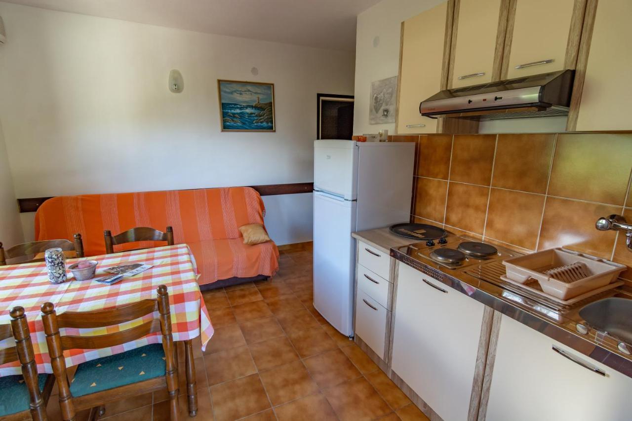 Apartment Dumičić 1 Mundanije Exterior foto